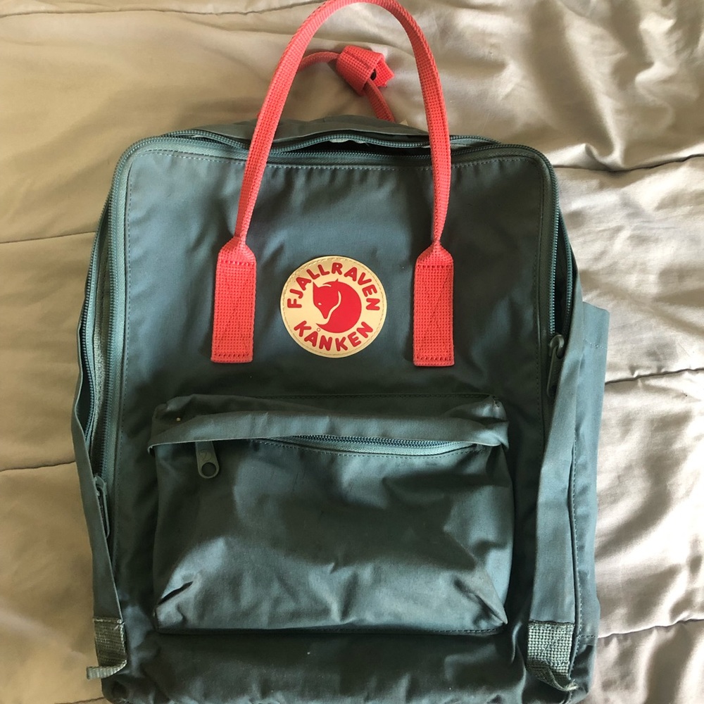 Fjallraven kanken backpack